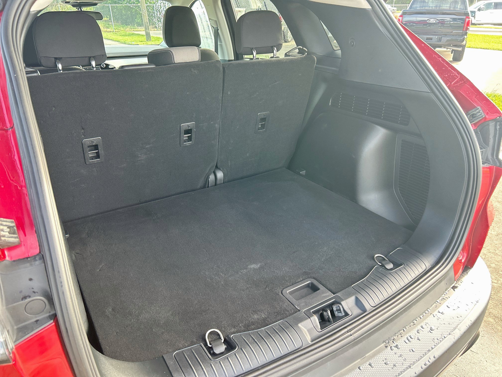 Certified 2022 Ford Escape SE w/ SE Sport Appearance Package FWD image 26