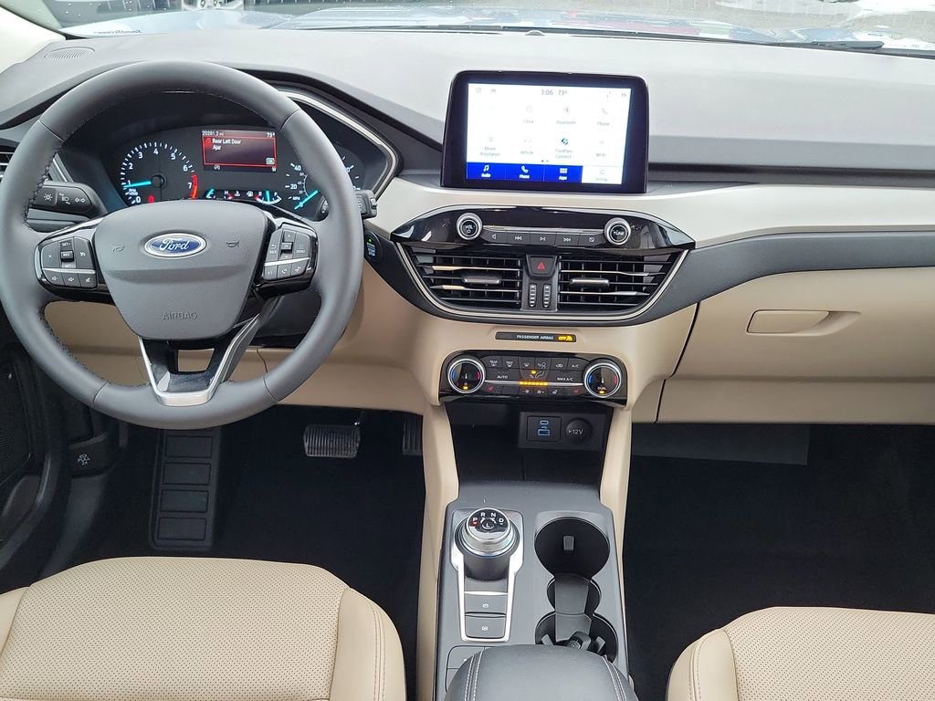 Certified 2022 Ford Escape SEL FWD image 13