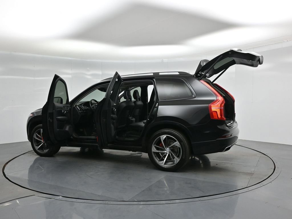 Used 2017 Volvo XC90 T5 Momentum w/ Vision Package image 49