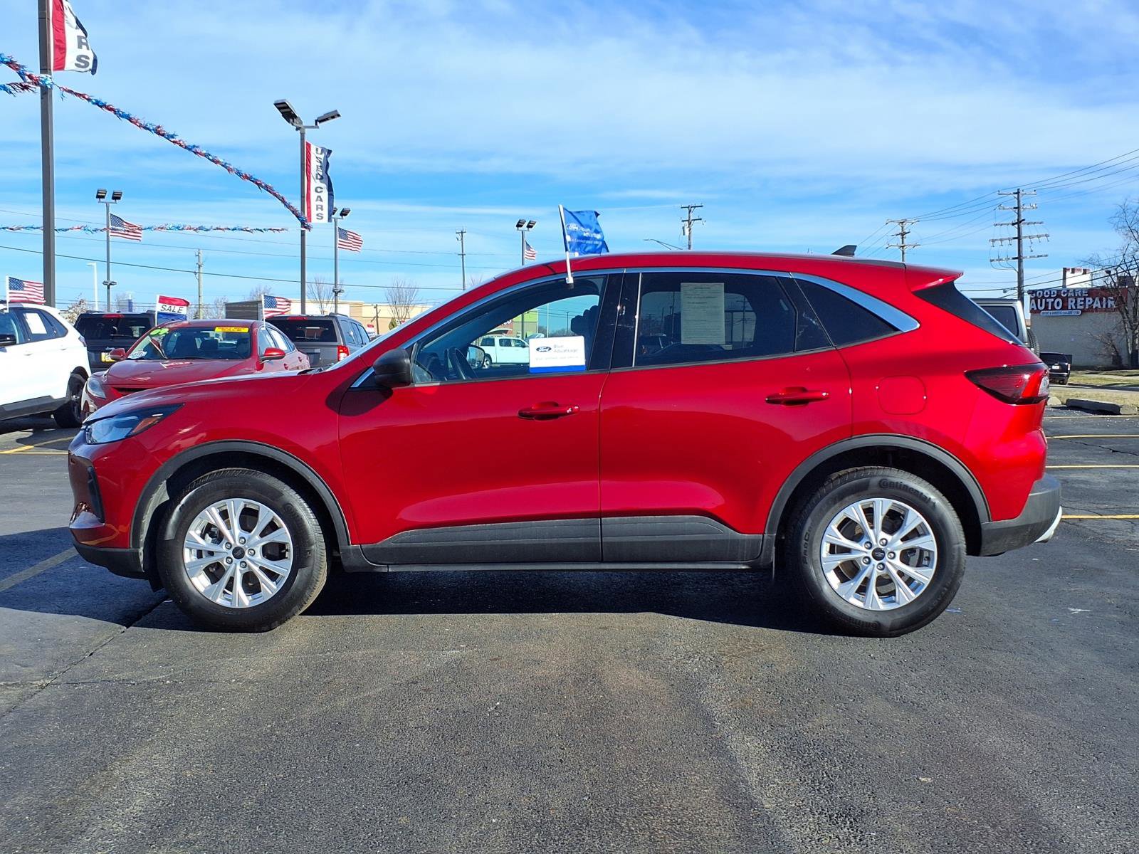 Certified 2023 Ford Escape Active AWD/4WD image 22