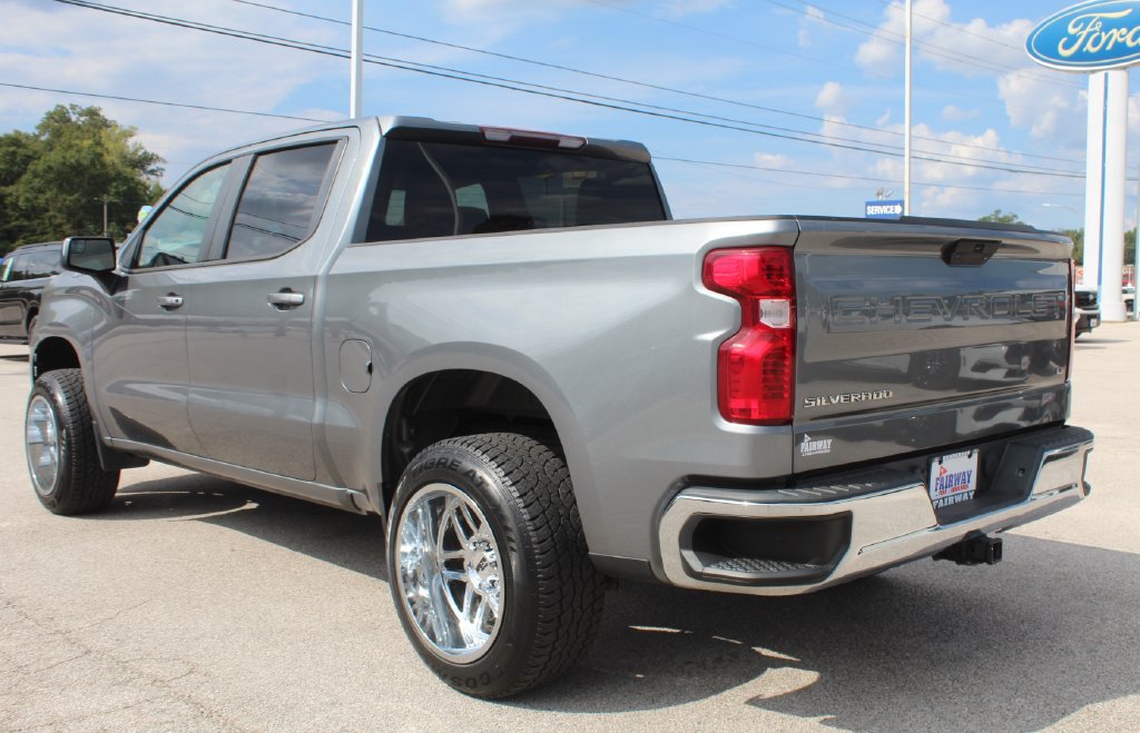 Used 2021 Chevrolet Silverado 1500 LT RWD image 8