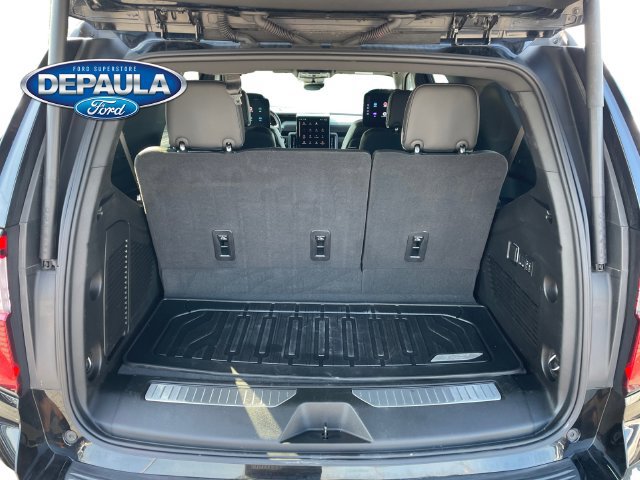 Used 2025 GMC Yukon AT4 Ultimate w/ LPO, Floor Liner Package AWD/4WD image 6