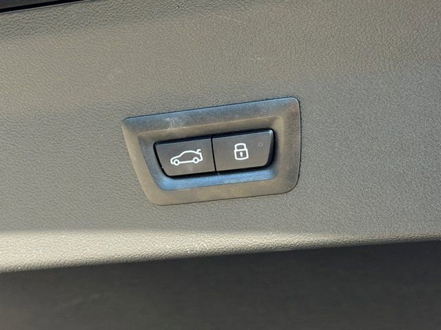 Used 2025 BMW X4 M40i AWD/4WD image 24