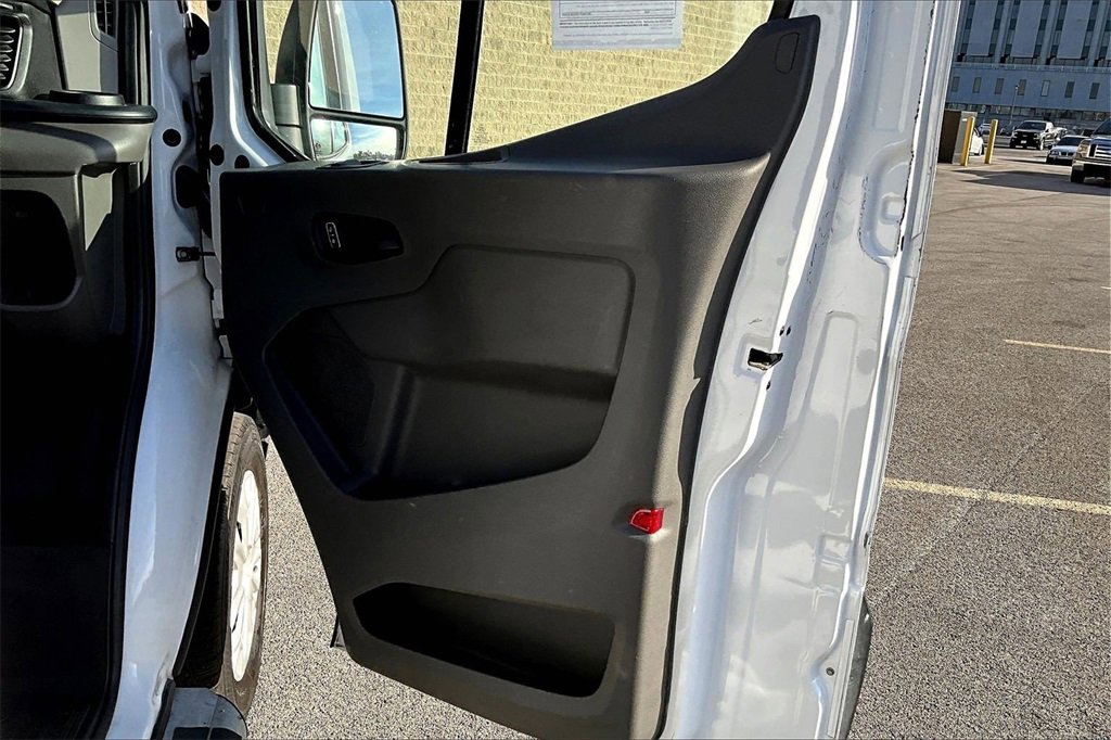 Certified 2023 Ford Transit 250 Low Roof w/ Exterior Upgrade Package image 20