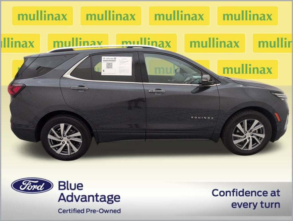 Used 2022 Chevrolet Equinox Premier image 2