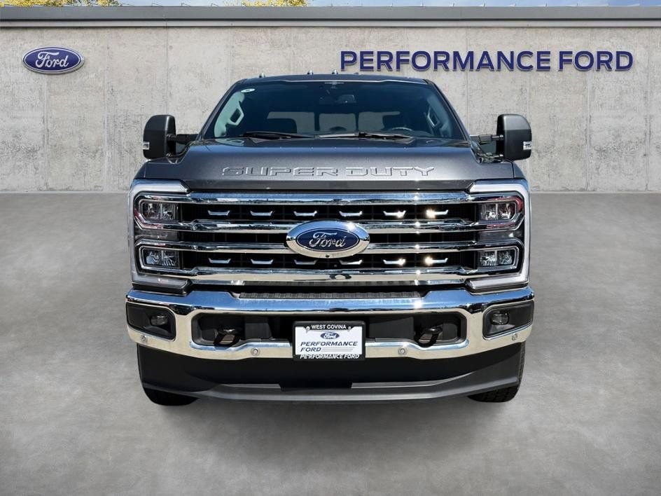 Certified 2023 Ford F350 Lariat w/ Tow Technology Package image 3