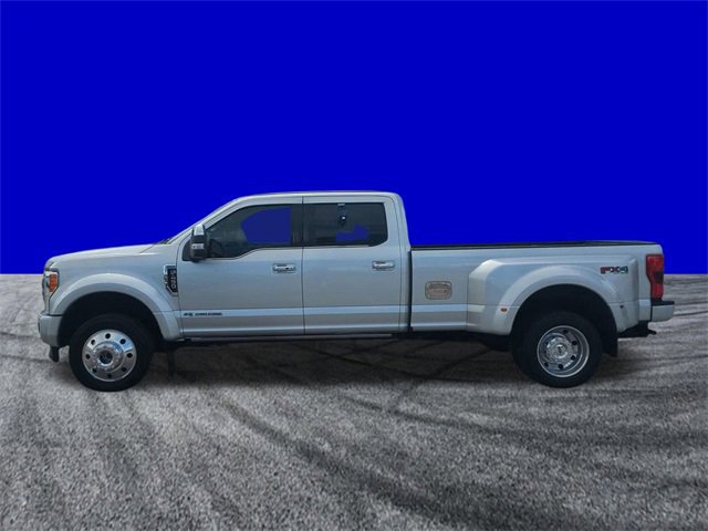 Certified 2019 Ford F450 Platinum w/ Platinum Ultimate Package image 2