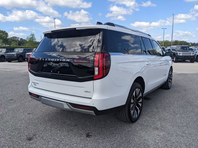 Certified 2025 Ford Expedition Max Platinum w/ Driver's Package AWD/4WD image 4