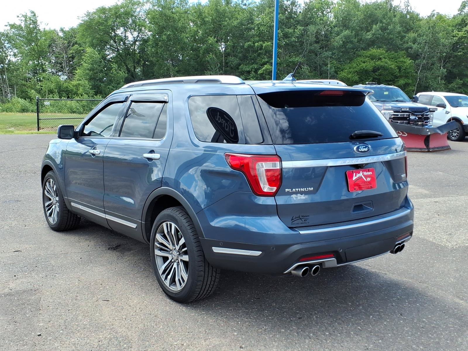 Certified 2019 Ford Explorer Platinum AWD/4WD image 3