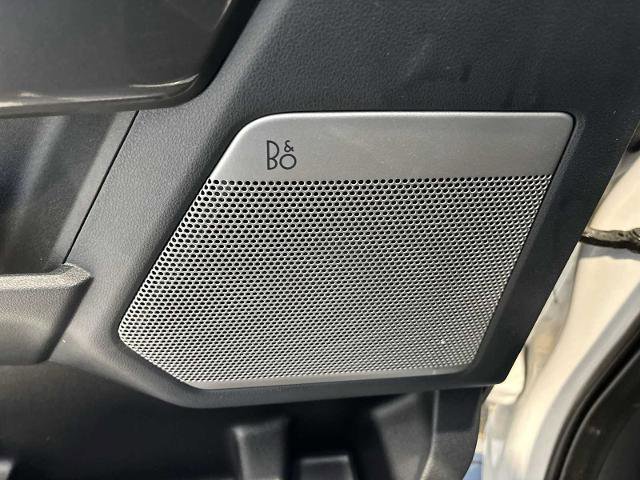 Certified 2023 Ford F150 Lariat w/ Equipment Group 502A High image 16