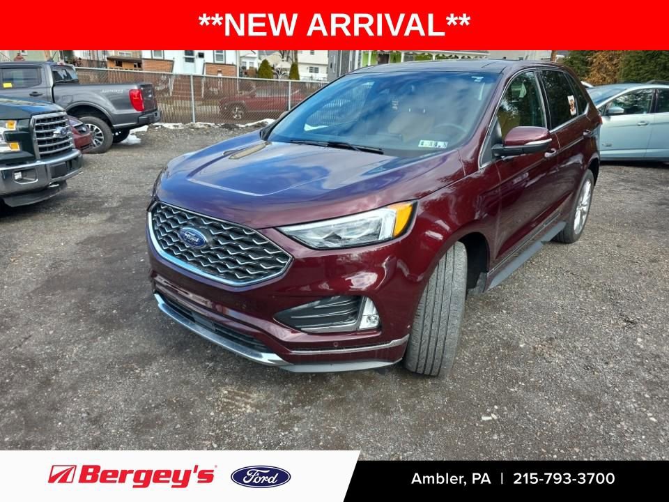 Certified 2023 Ford Edge Titanium w/ Equipment Group 301A image 4