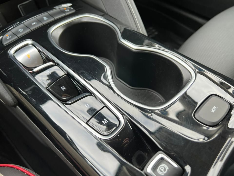 Used 2023 Buick Envision Essence w/ Technology Package I image 35