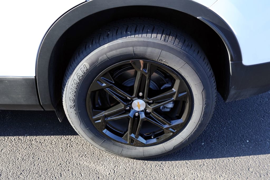 Used 2025 Chevrolet Blazer LT AWD/4WD image 18