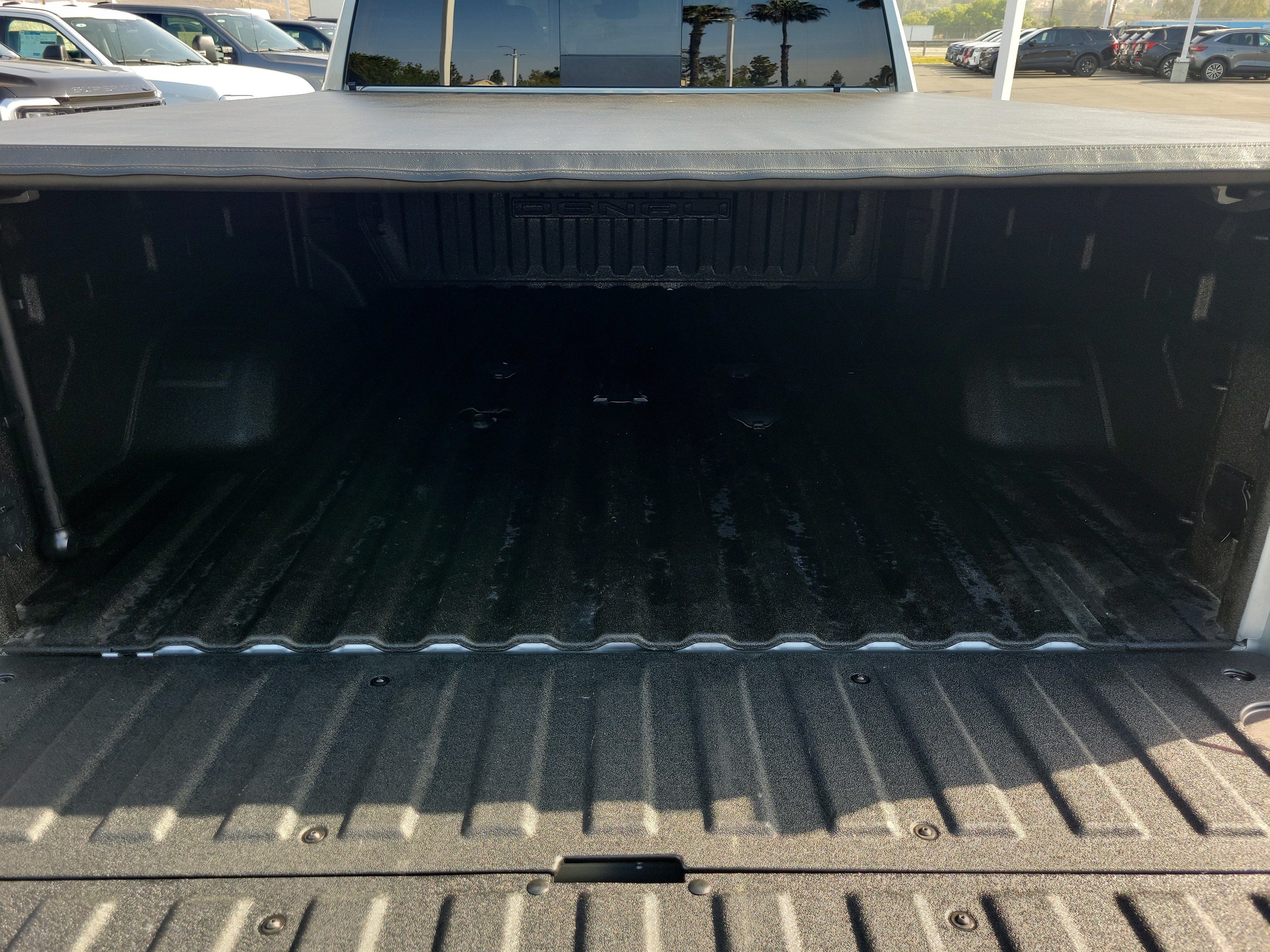 Used 2024 GMC Sierra 2500 Denali w/ Denali Reserve Package AWD/4WD image 15