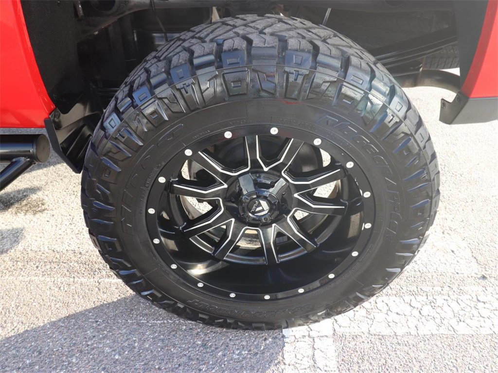 Used 2018 Chevrolet Silverado 1500 LT w/ All Star Edition image 14