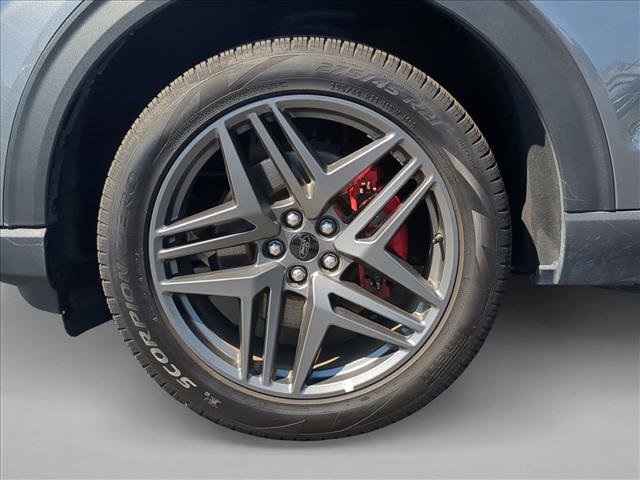 Certified 2025 Ford Explorer ST-Line w/ ST-Line Street Pack image 22