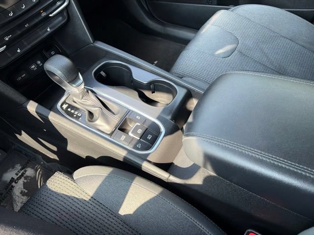 Used 2019 Hyundai Santa Fe SEL AWD/4WD image 30