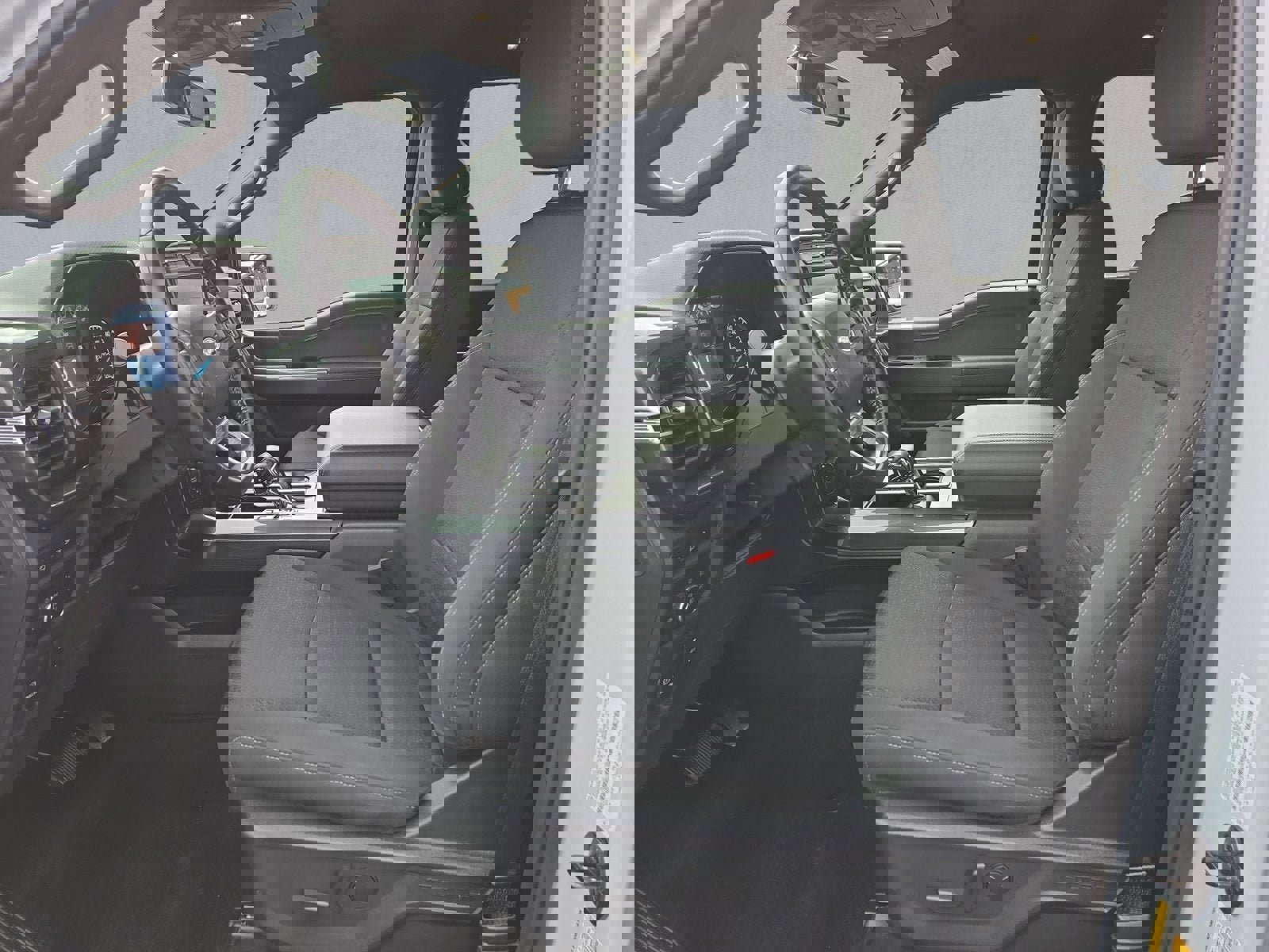 Certified 2022 Ford F150 XLT w/ Equipment Group 302A High image 11