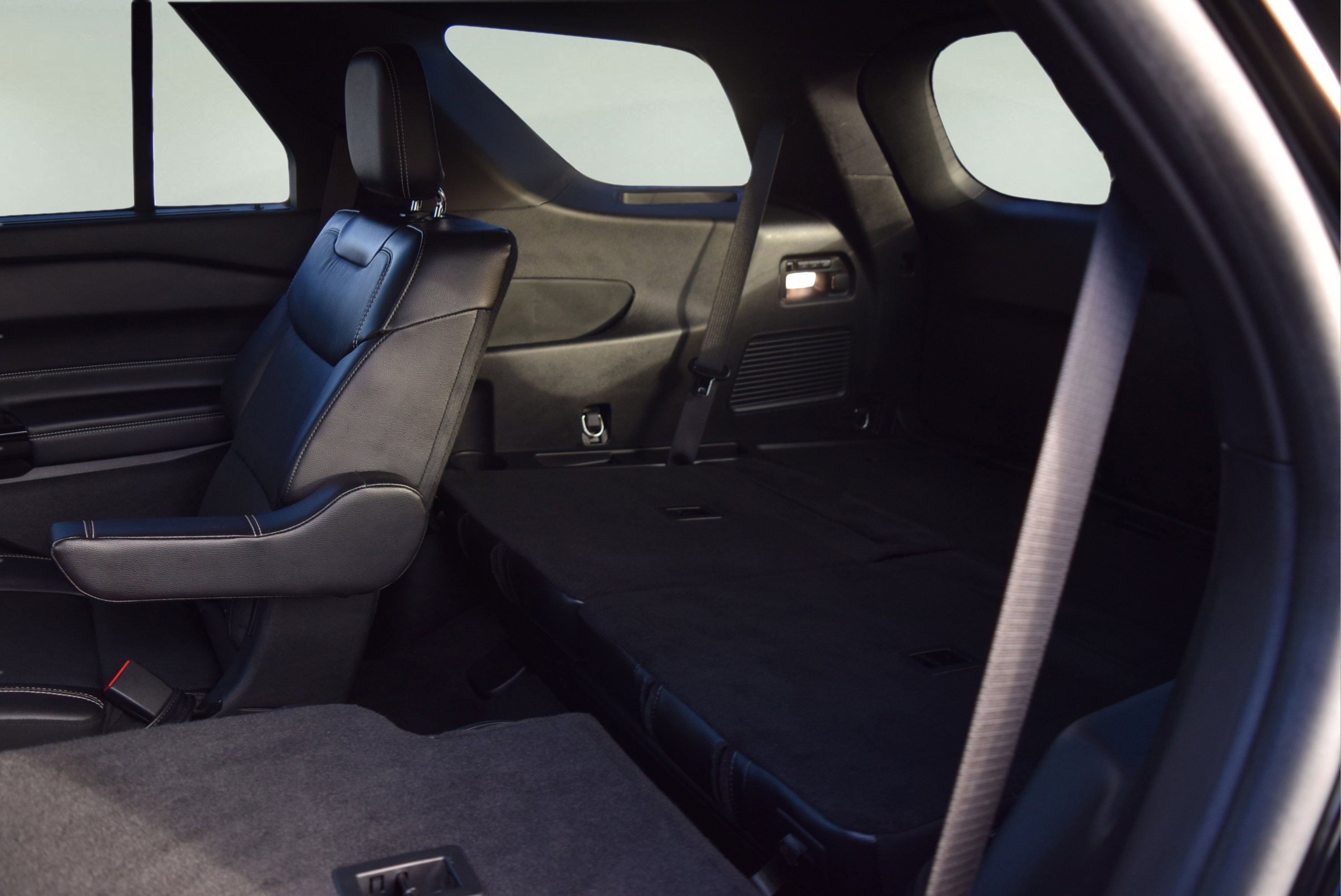 Certified 2023 Ford Explorer ST w/ Equipment Group 401A image 9