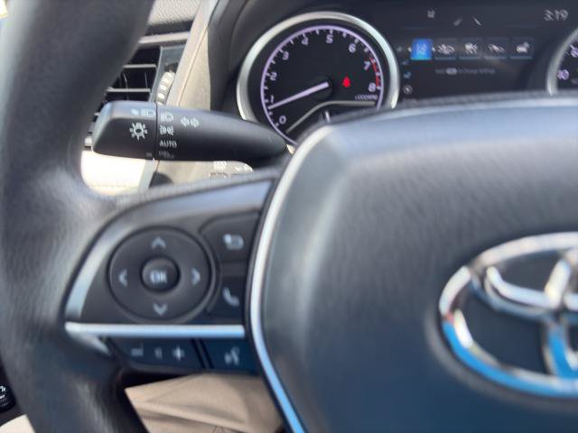 Used 2022 Toyota Camry LE AWD/4WD image 18