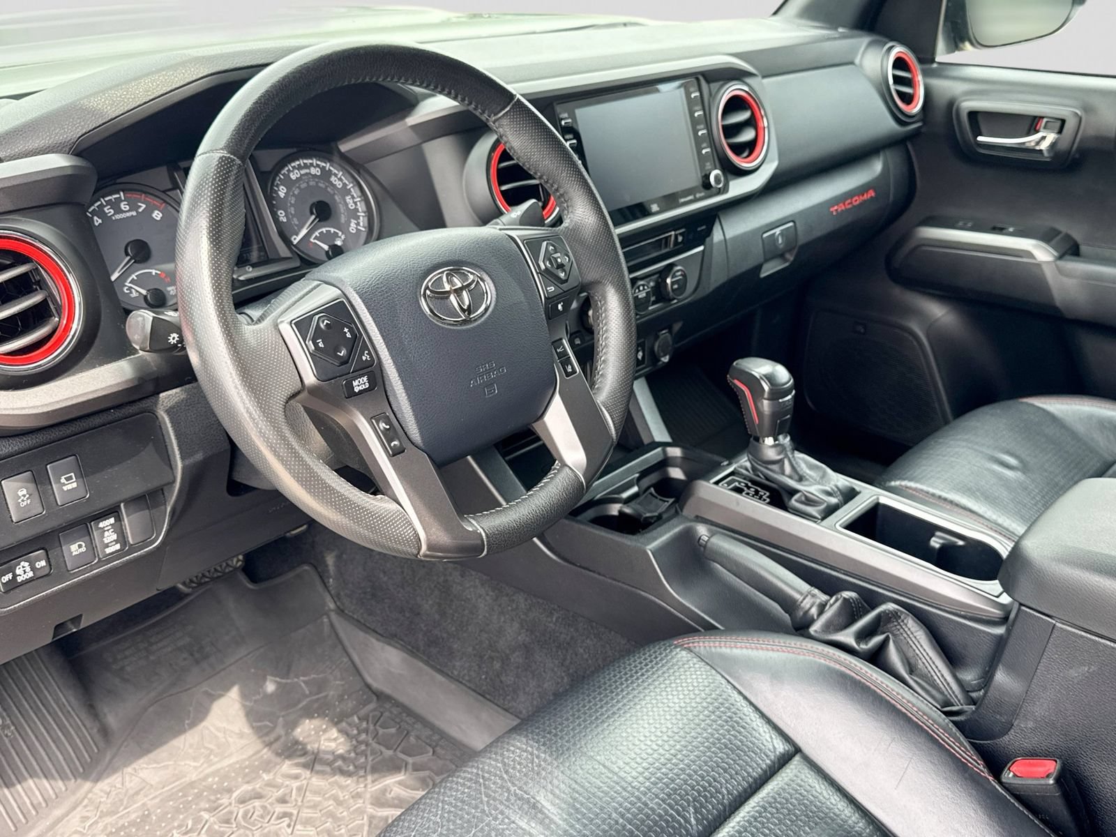Used 2020 Toyota Tacoma TRD Pro AWD/4WD image 2