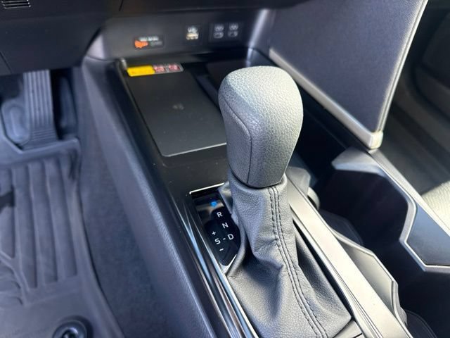Used 2026 Toyota Camry LE w/ Convenience Package FWD image 30