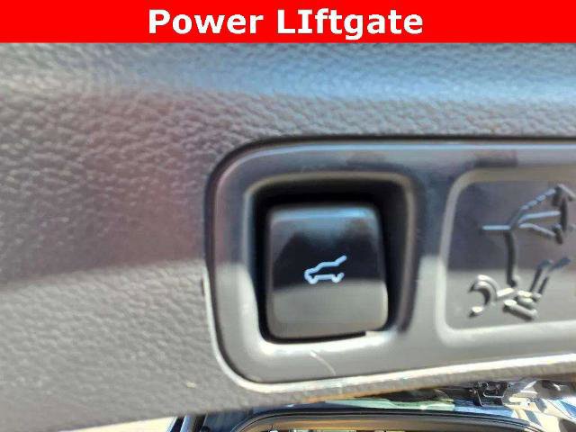 Certified 2022 Ford Expedition Max Limited image 32