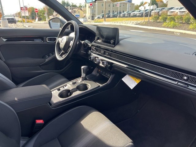 Used 2025 Honda Civic Sport image 27