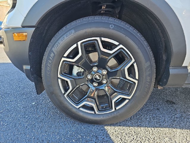 Certified 2025 Ford Bronco Sport Outer Banks AWD/4WD image 32