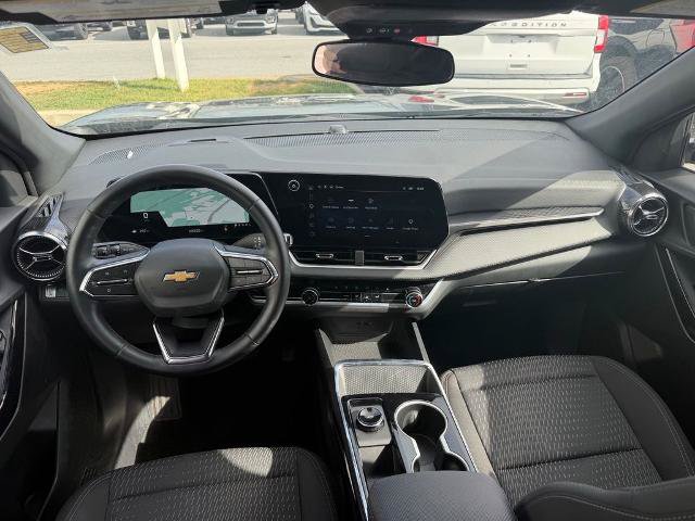 Used 2026 Chevrolet Equinox LT FWD image 14