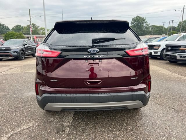 Certified 2024 Ford Edge SEL w/ Convenience Package AWD/4WD image 5