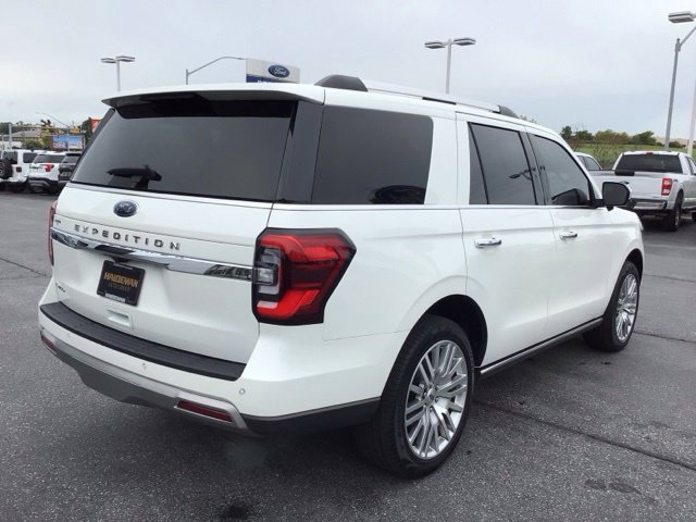 Certified 2024 Ford Expedition Limited AWD/4WD image 4
