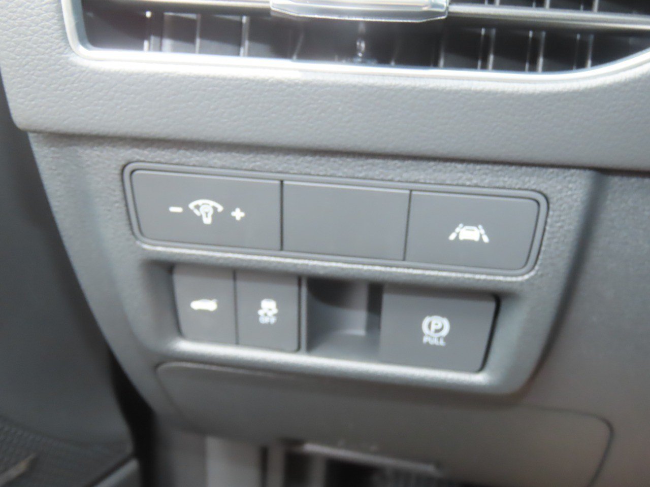 Used 2022 Hyundai Sonata Limited FWD image 25