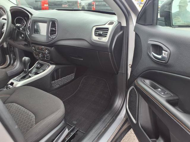 Used 2020 Jeep Compass Sport AWD/4WD image 24