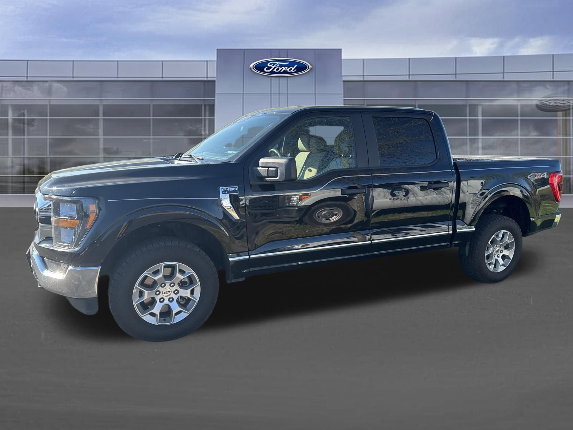 Certified 2023 Ford F150 XLT image 8