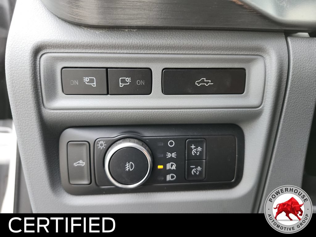 Certified 2022 Ford F150 Lariat w/ Equipment Group 501A Mid AWD/4WD image 29