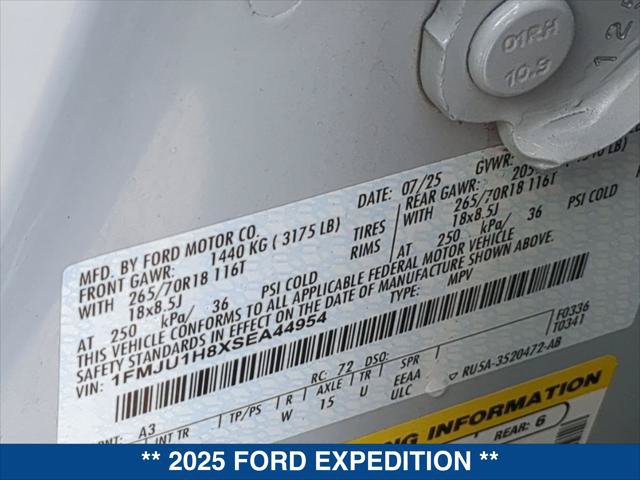 Certified 2025 Ford Expedition Active RWD image 24