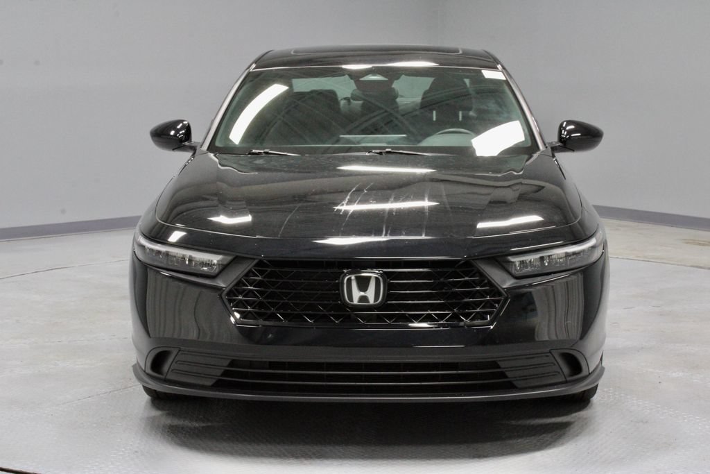 Used 2023 Honda Accord Sport image 5
