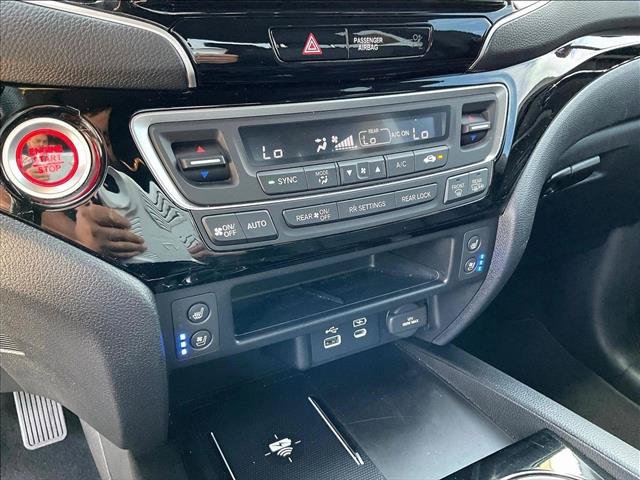 Used 2024 Honda Ridgeline Black Edition image 23