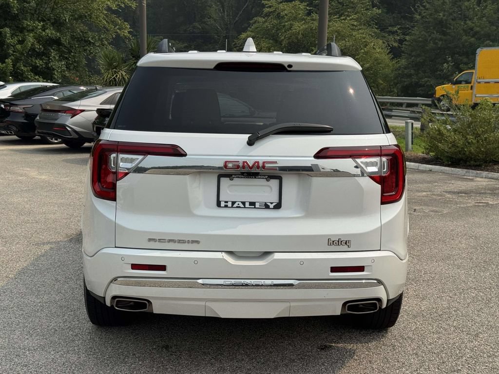 Used 2023 GMC Acadia Denali w/ Denali Ultimate Package FWD image 25