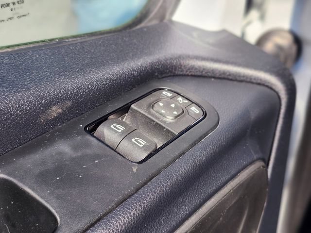 Used 2019 Mercedes-Benz Sprinter 144 image 12