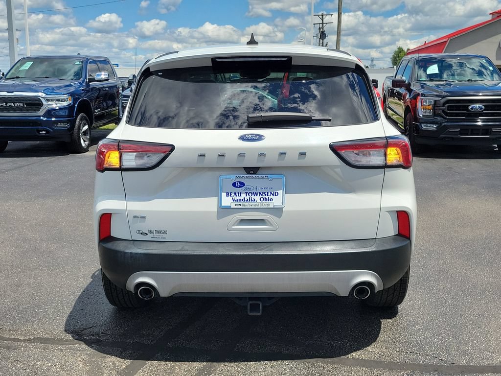 Certified 2022 Ford Escape SE FWD image 5