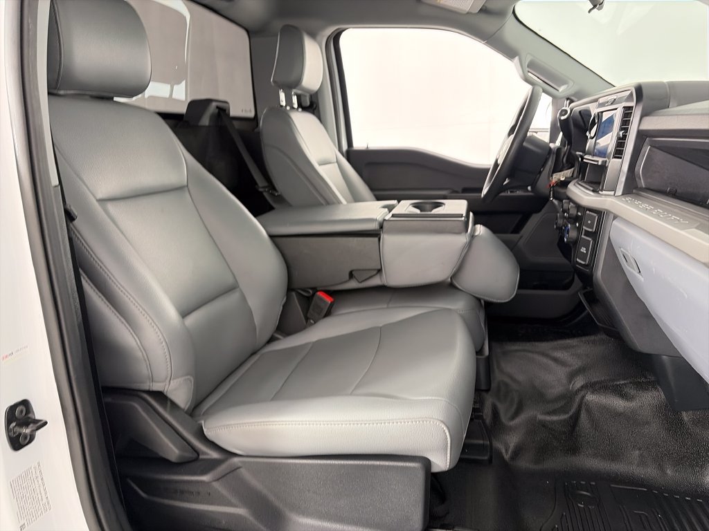 Certified 2025 Ford F250 XL AWD/4WD image 25