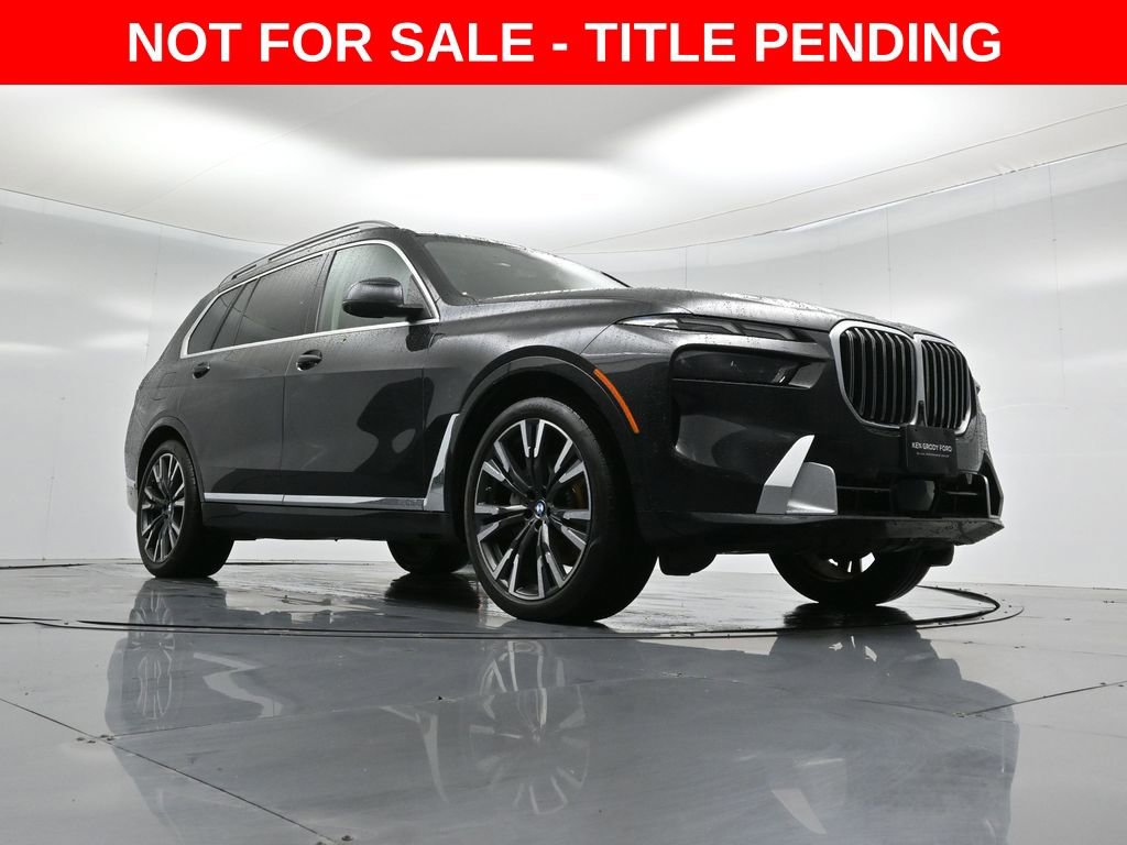 Used 2023 BMW X7 xDrive40i w/ Parking Assistance Package image 43
