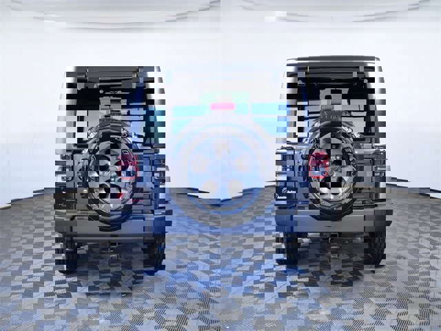 Used 2017 Jeep Wrangler Unlimited Sport image 7