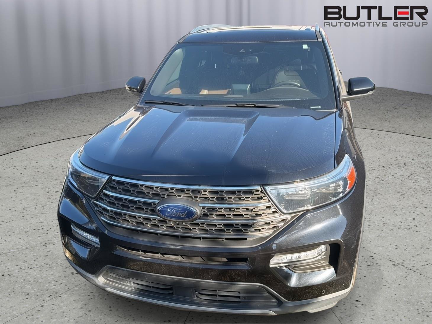 Certified 2022 Ford Explorer King Ranch w/ Premium Technology Package AWD/4WD image 3