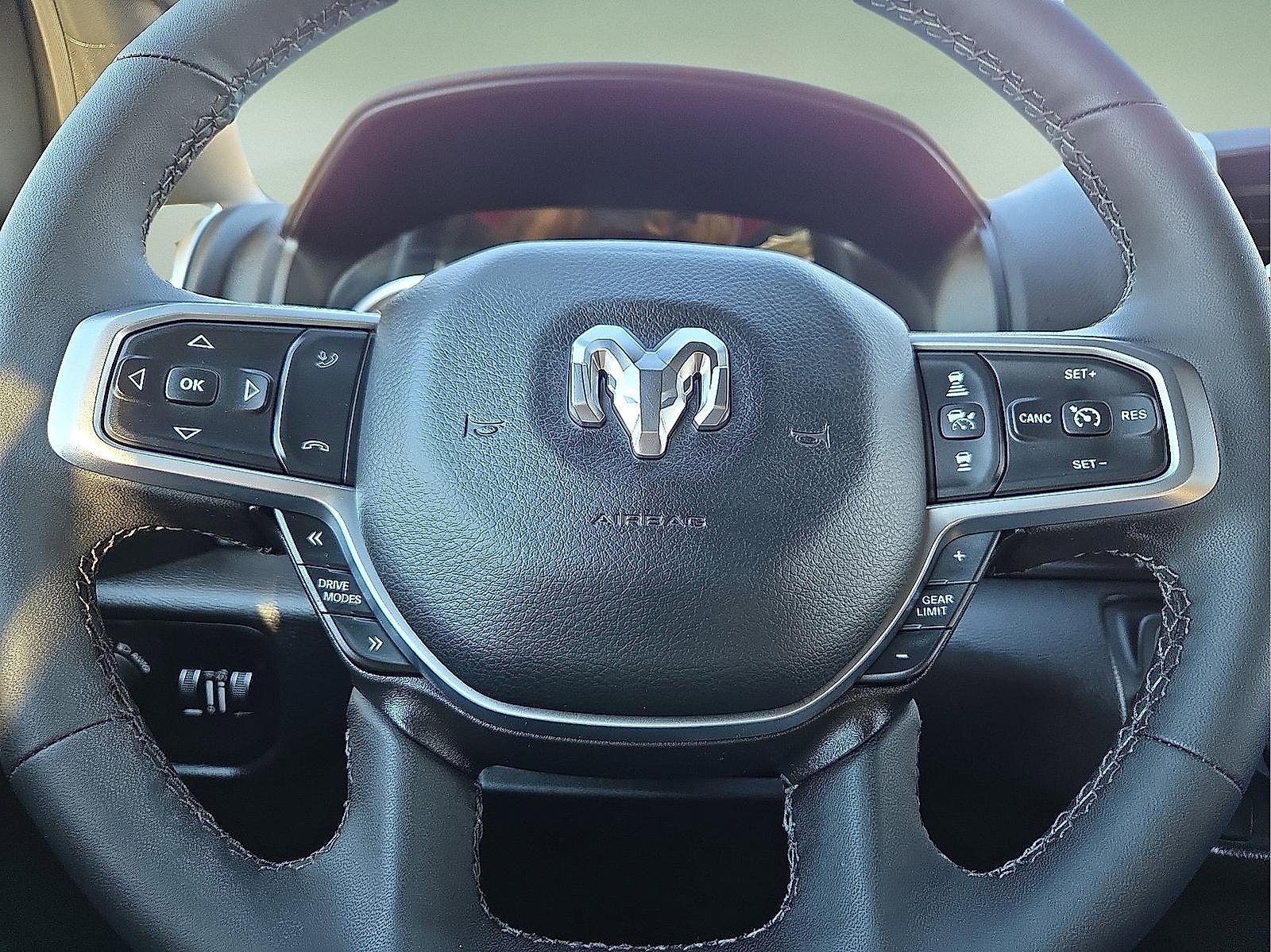 Used 2025 RAM 1500 Big Horn image 24