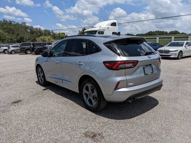 Certified 2023 Ford Escape ST-Line w/ Tech Pack #1 FWD image 6