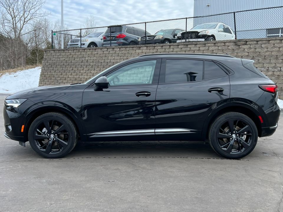 Used 2023 Buick Envision Essence w/ Technology Package I image 5