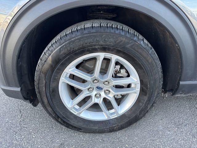 Certified 2025 Ford Explorer Active image 10